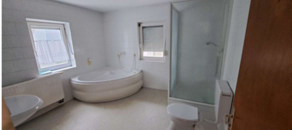 4غرفة تاون هاوس في Baden-Wurttemberg, Germany رقم 64925 7