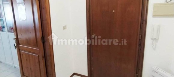 Oficina de 3 habitaciónes en Brindisi, Italy No. 302204 9