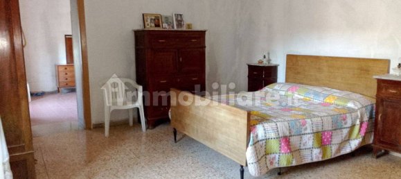 Apartamento de 4 dormitorios en Mondragone, Italy No. 268250 25