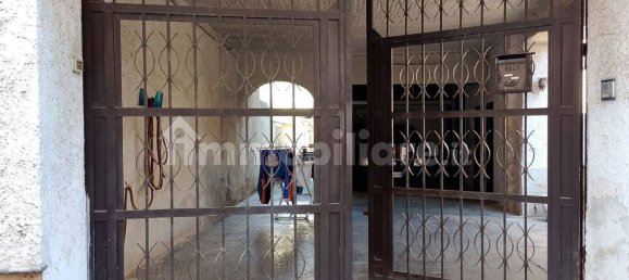 Apartamento de 4 dormitorios en Mondragone, Italy No. 268250 4