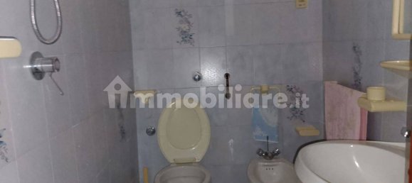 Apartamento de 4 dormitorios en Mondragone, Italy No. 268250 14
