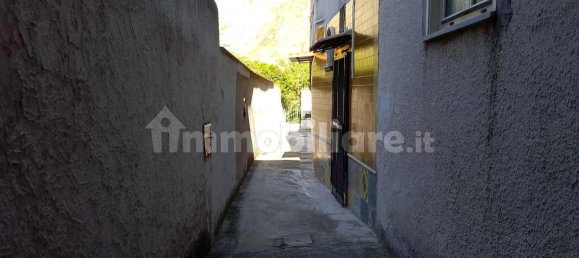 Apartamento de 4 dormitorios en Mondragone, Italy No. 268250 7