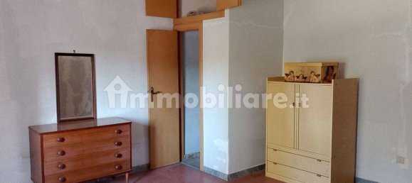 Apartamento de 4 dormitorios en Mondragone, Italy No. 268250 29