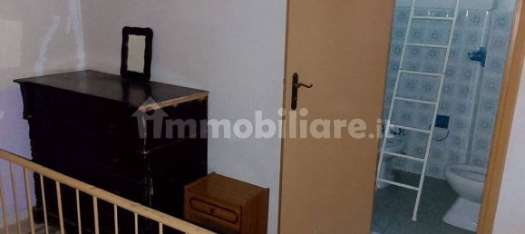 Apartamento de 4 dormitorios en Mondragone, Italy No. 268250 28