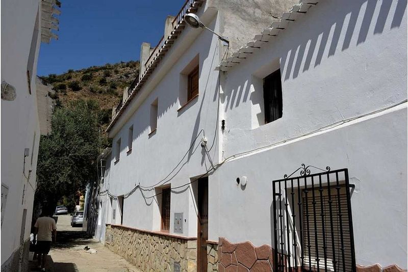 4 bedrooms House in Periana, Spain No. 226295