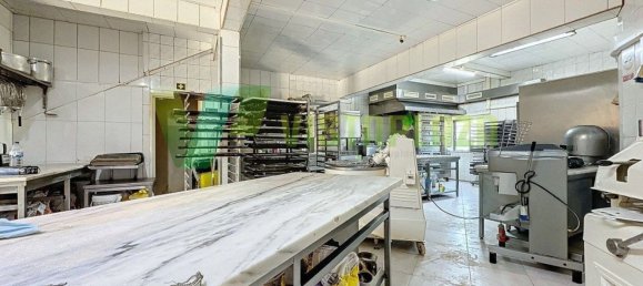 Casa de 3 dormitorios en Portimao, Portugal No. 62909 4