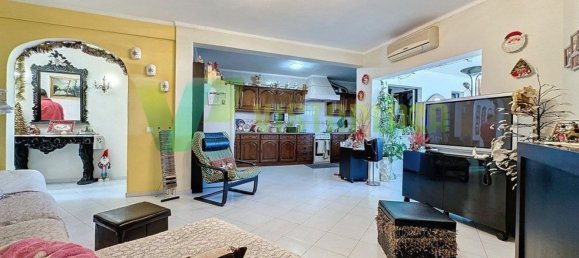 Casa de 3 dormitorios en Portimao, Portugal No. 62909 9