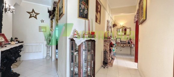 Casa de 3 dormitorios en Portimao, Portugal No. 62909 14