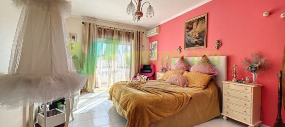 Casa de 3 dormitorios en Portimao, Portugal No. 62909 18