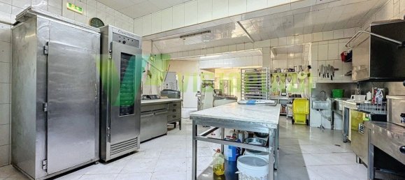 Casa de 3 dormitorios en Portimao, Portugal No. 62909 2