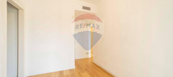 Квартира с 3 комнатами в Бари, Италия № 11661 16