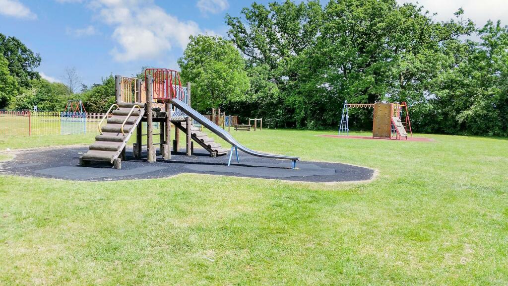 Квартира с 1 спальней в Эссекс, Великобритания № 4185