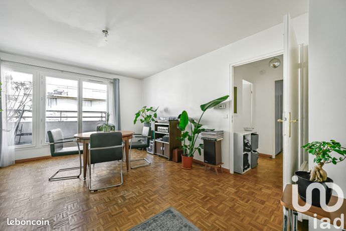 Apartamento T3 em Seine-Saint-Denis, France N.º 313653
