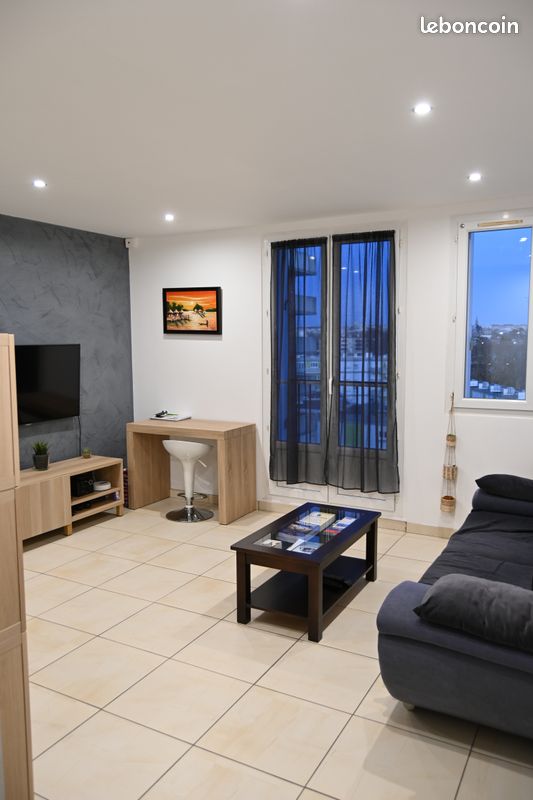 2 bedrooms Apartment in Brest, France No. 181908