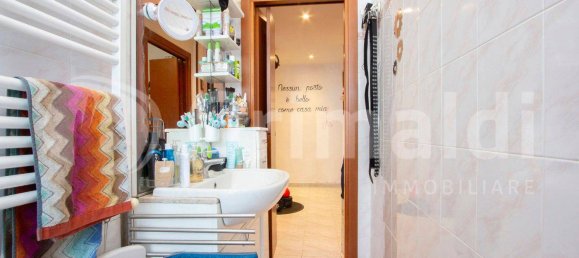 Apartamento de 1 dormitorio en Milan, Italy No. 295235 13