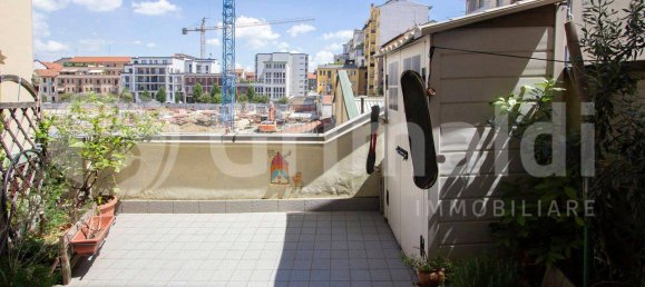 Apartamento de 1 dormitorio en Milan, Italy No. 295235 24