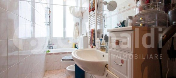 Apartamento de 1 dormitorio en Milan, Italy No. 295235 11