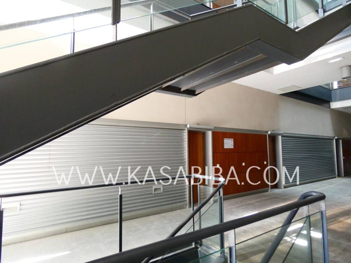 Garage à Valencia, Spain 15m² No. 76035