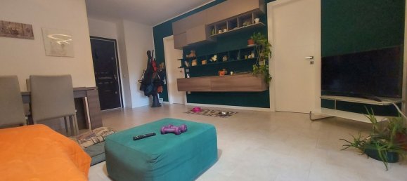 Квартира с 3 спальнями в Пезаро, Италия № 345178 16