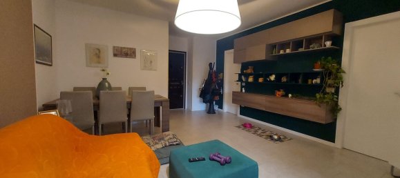 Квартира с 3 спальнями в Пезаро, Италия № 345178 2