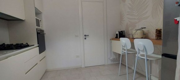 Квартира с 3 спальнями в Пезаро, Италия № 345178 9