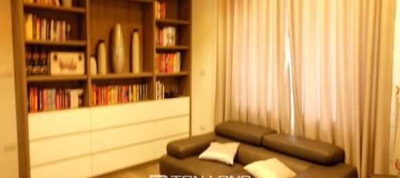 3 bedrooms Villa in Long Bien, Vietnam No. 1089 15