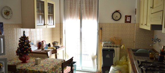 2 bedrooms Apartment in Cairo Montenotte, Italy No. 153412 3