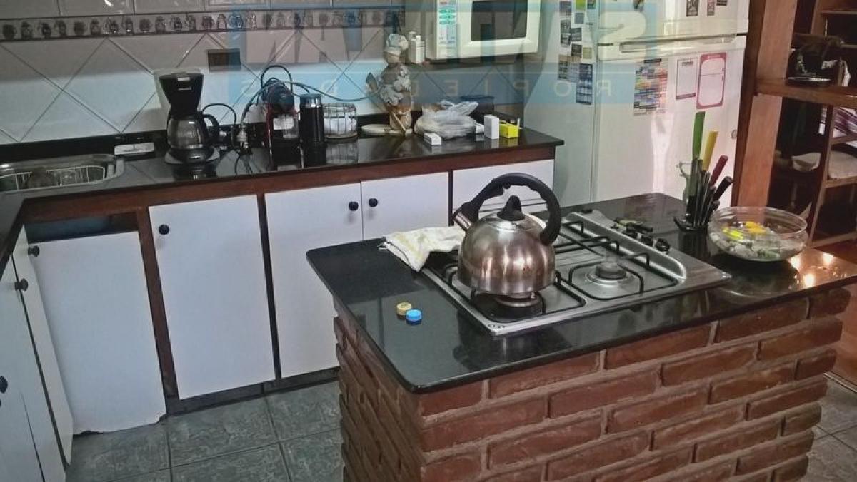 3 bedrooms House in Bermudez, Argentina No. 9012