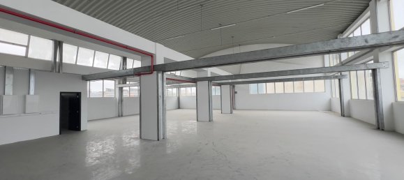 Lagerhaus in Loures, Portugal 4830m², Nr. 85317 16