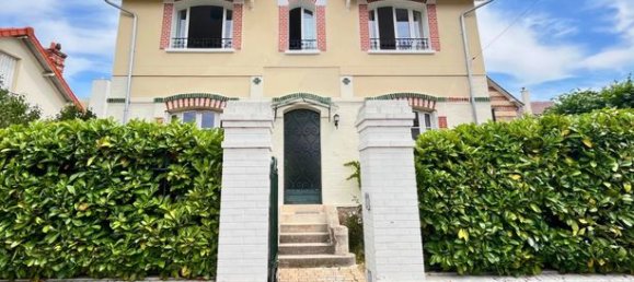 5 bedrooms House in Chatou, France No. 279539 17