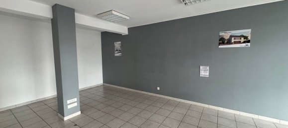 Офис 90м² в Валансьен, Франция № 222891 3