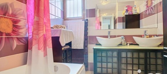 Дом с 4 спальнями в Шалет-сюр-Луан, Франция № 68851 10