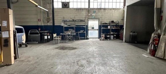 مستودع في Massa, Italy 1600متر مربع رقم 63227 14