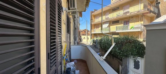 3 rooms Apartment in San Giovanni la Punta, Italy No. 299637 3