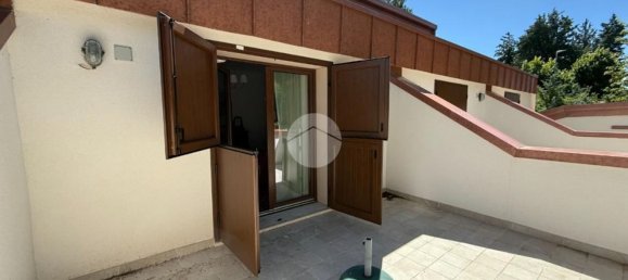 Квартира с 3 комнатами в Рокка ди Медзо, Италия № 292507 15