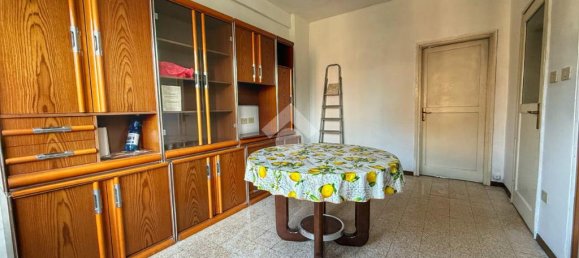 1 bedroom Apartment in Turin, Italy No. 49718 10