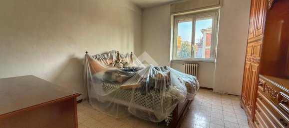 1 bedroom Apartment in Turin, Italy No. 49718 15