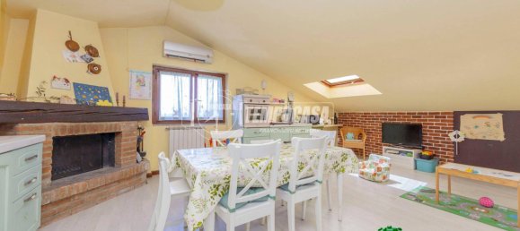 2 bedrooms Apartment in Calvignasco, Italy No. 290887 2