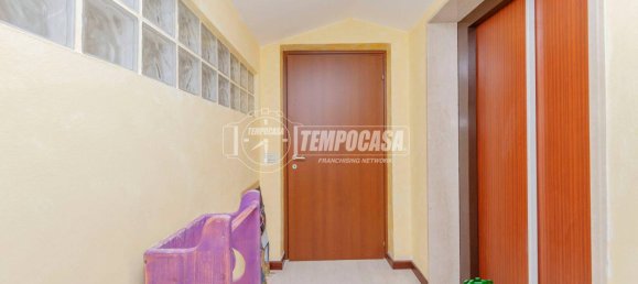 2 bedrooms Apartment in Calvignasco, Italy No. 290887 7