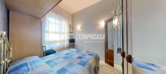 3-salle Appartement à Turin, Italy No. 139405 12