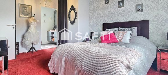 Casa de 4 dormitorios en Izel-les-Hameau, France No. 273133 6