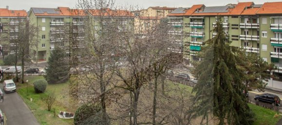 3 rooms Apartment in Milan, Italy No. 241466 24