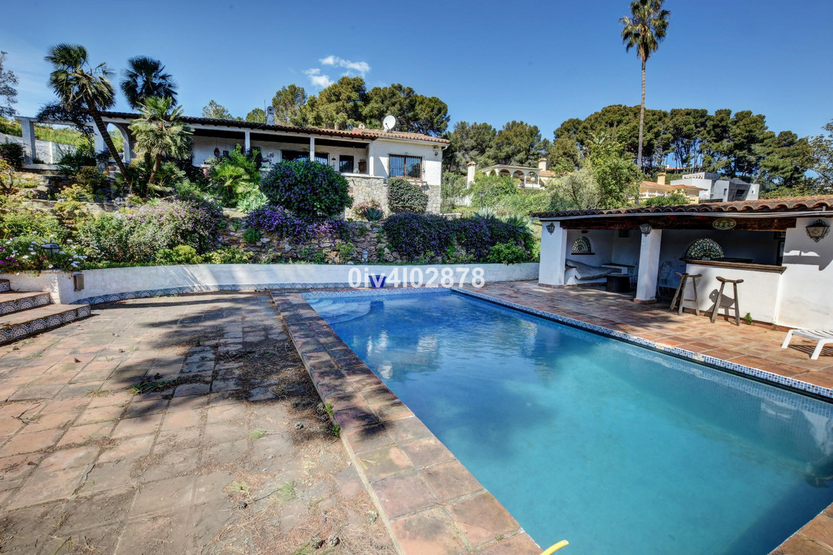 4 bedrooms Villa in Torremolinos, Spain No. 163589