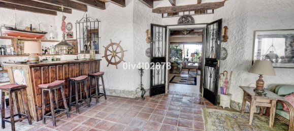 4 bedrooms Villa in Torremolinos, Spain No. 163589 18