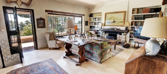 4 bedrooms Villa in Torremolinos, Spain No. 163589 11