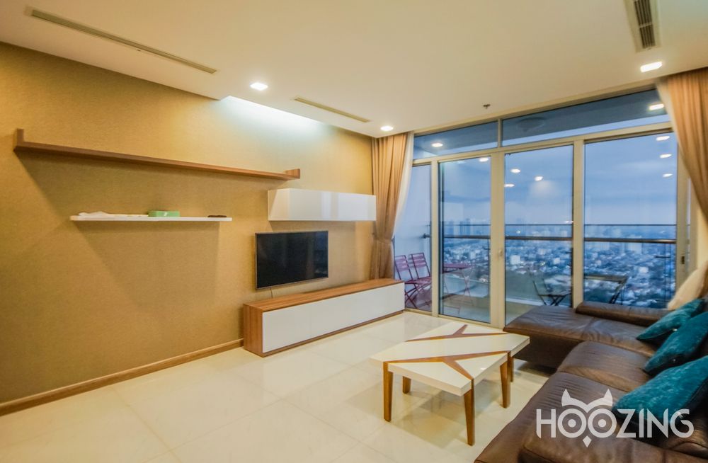 4 bedrooms Apartment in Binh Thanh, Vietnam No. 18299