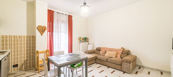 3 rooms Apartment in Murello, Italy No. 206114 3