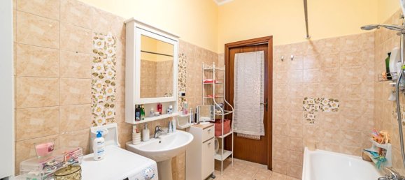3 rooms Apartment in Murello, Italy No. 206114 19