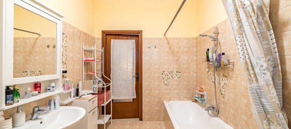 3 rooms Apartment in Murello, Italy No. 206114 18