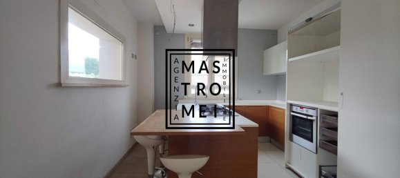 Вилла с 8 комнатами в Капаннори, Италия № 150392 13